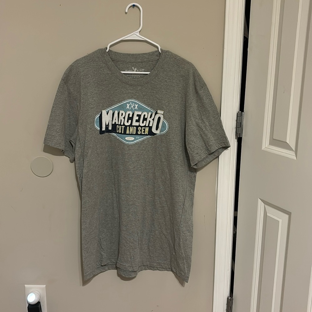 Brand new excellent condition t shirt.
